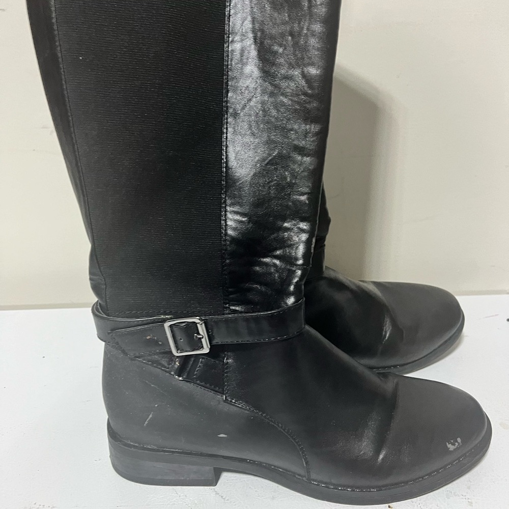 Black Boots